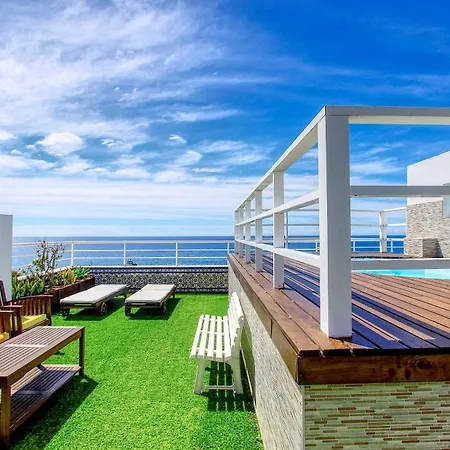 Lejlighed 1149 Unique Beachfront Penthouse Center 400m2