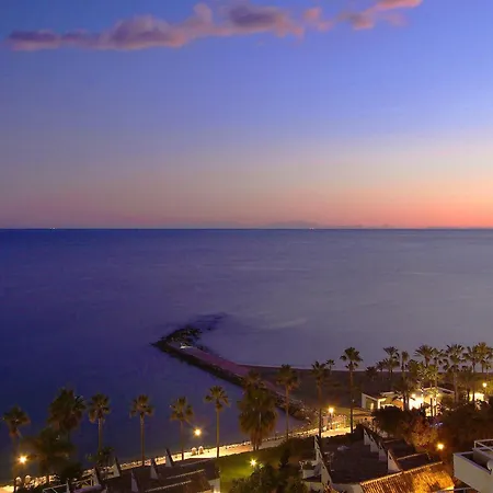 1149 Unique Beachfront Penthouse Center 400m2 * Marbellac