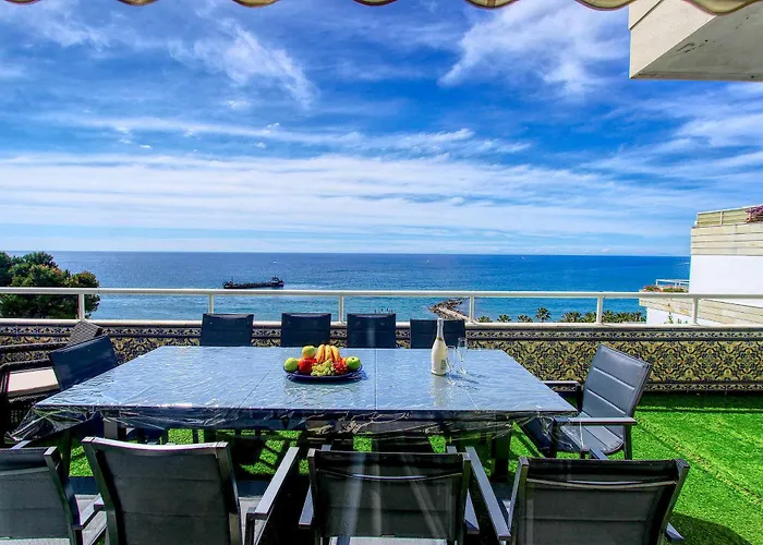 1149 Unique Beachfront Penthouse Center 400m2 Apartament Marbella