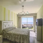 Daire 1149 Unique Beachfront Penthouse Center 400m2 Marbella