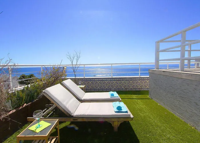1149 Unique Beachfront Penthouse Center 400m2 * マルベーリャ