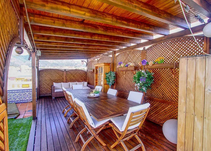 1149 Unique Beachfront Penthouse Center 400m2 Appartement *